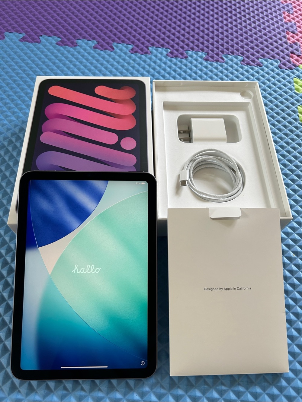 Apple iPad mini in purple, 6th Generation, Wi-Fi, 64GB